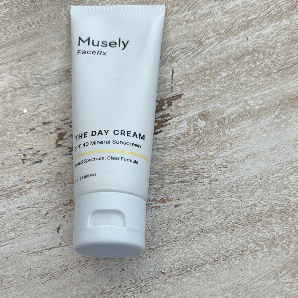 NEW- Musely FaceRx- The Day Cream SPF 40 - White